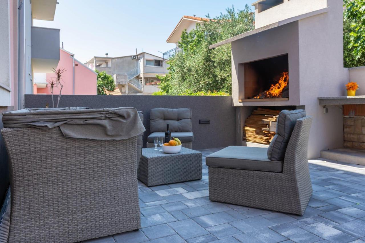 Apartments Pasalic Kastela Ngoại thất bức ảnh