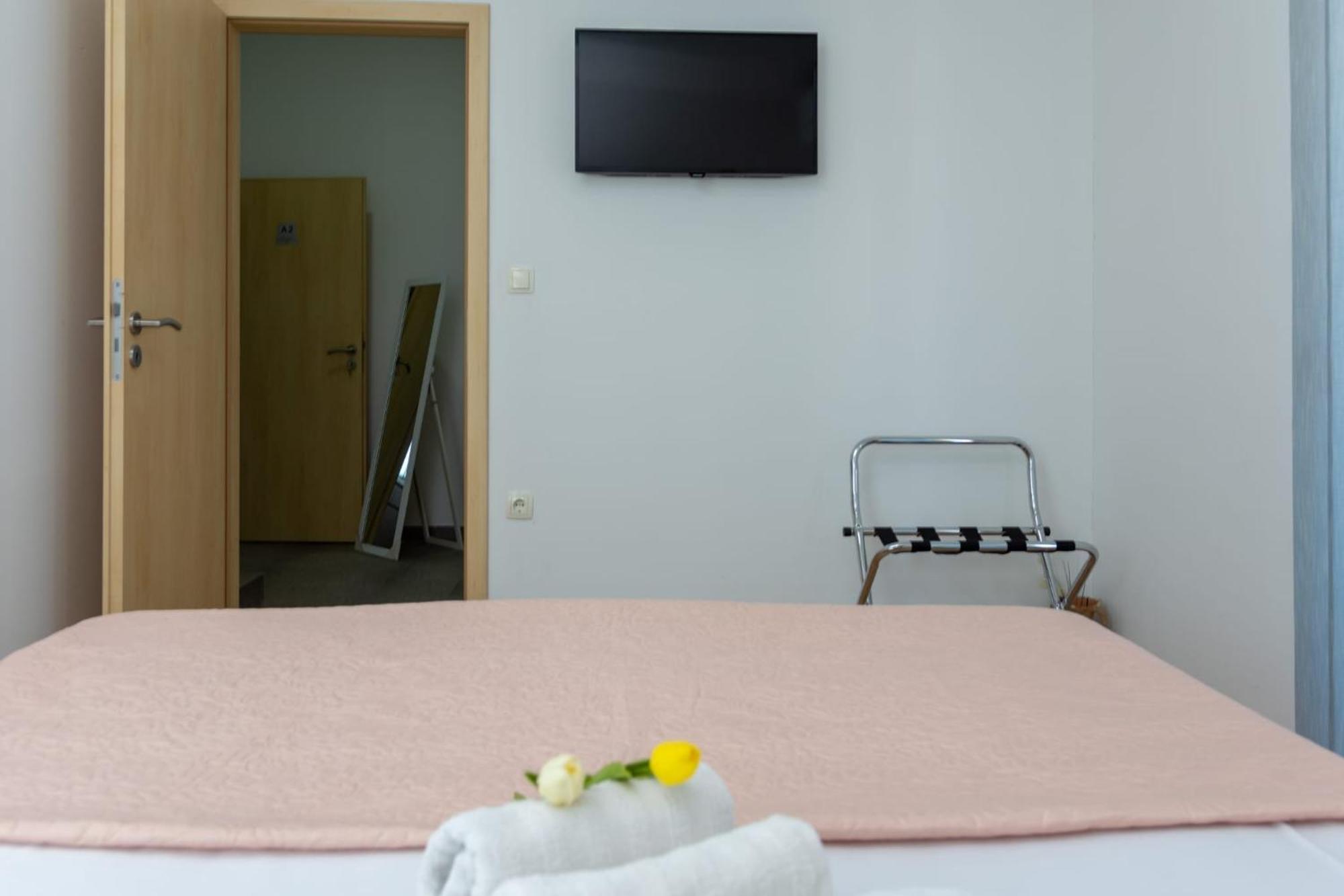 Apartments Pasalic Kastela Ngoại thất bức ảnh