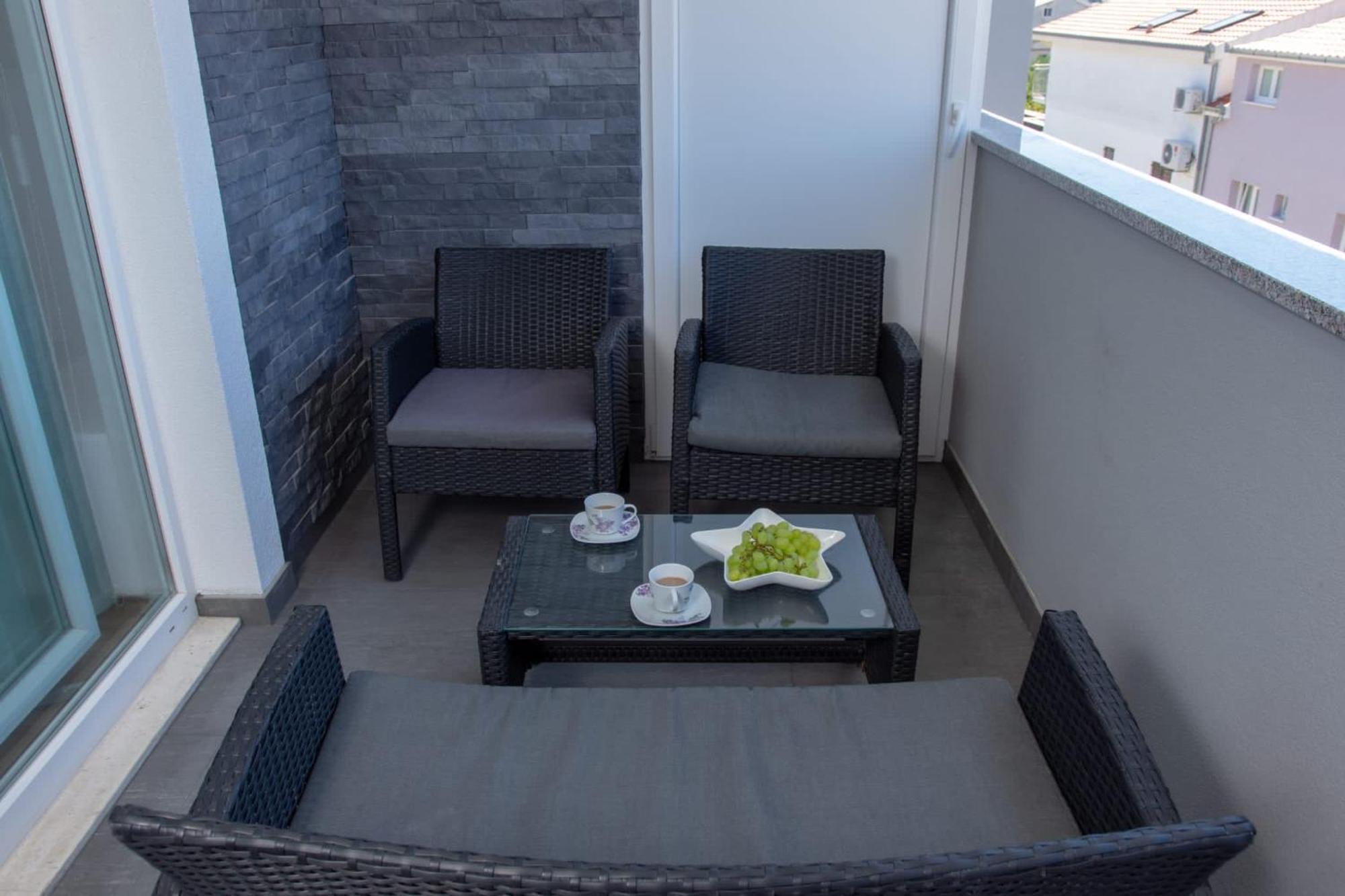 Apartments Pasalic Kastela Ngoại thất bức ảnh